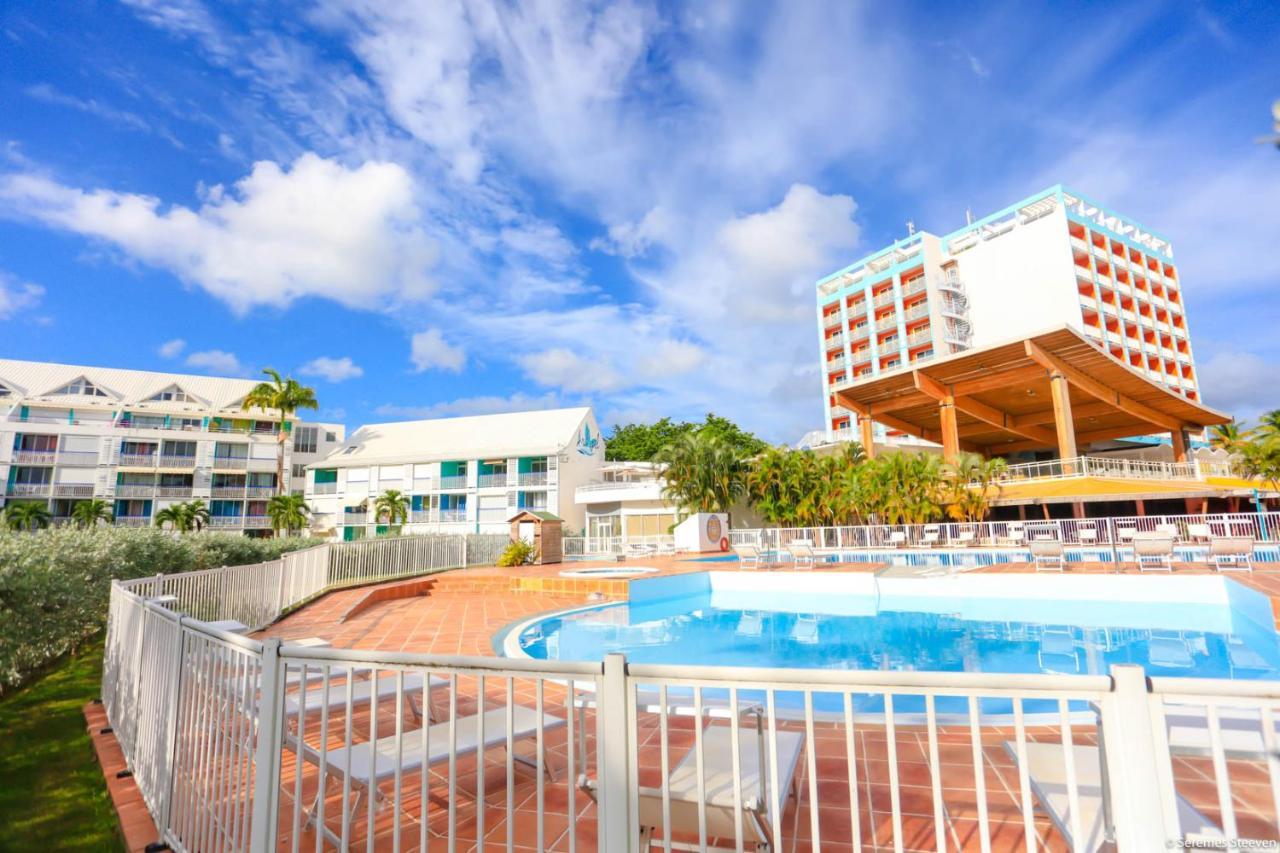 Studio CHIC avec son accès plage et sans coupure d'eau Le Gosier  Esterno foto